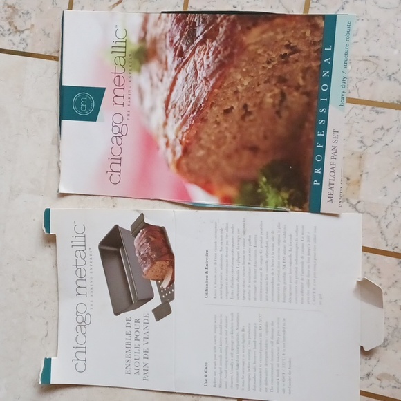 Loaf pan/meatloaf pan with pull out tray, non-stick,Chicago metallic, New - Picture 7 of 9